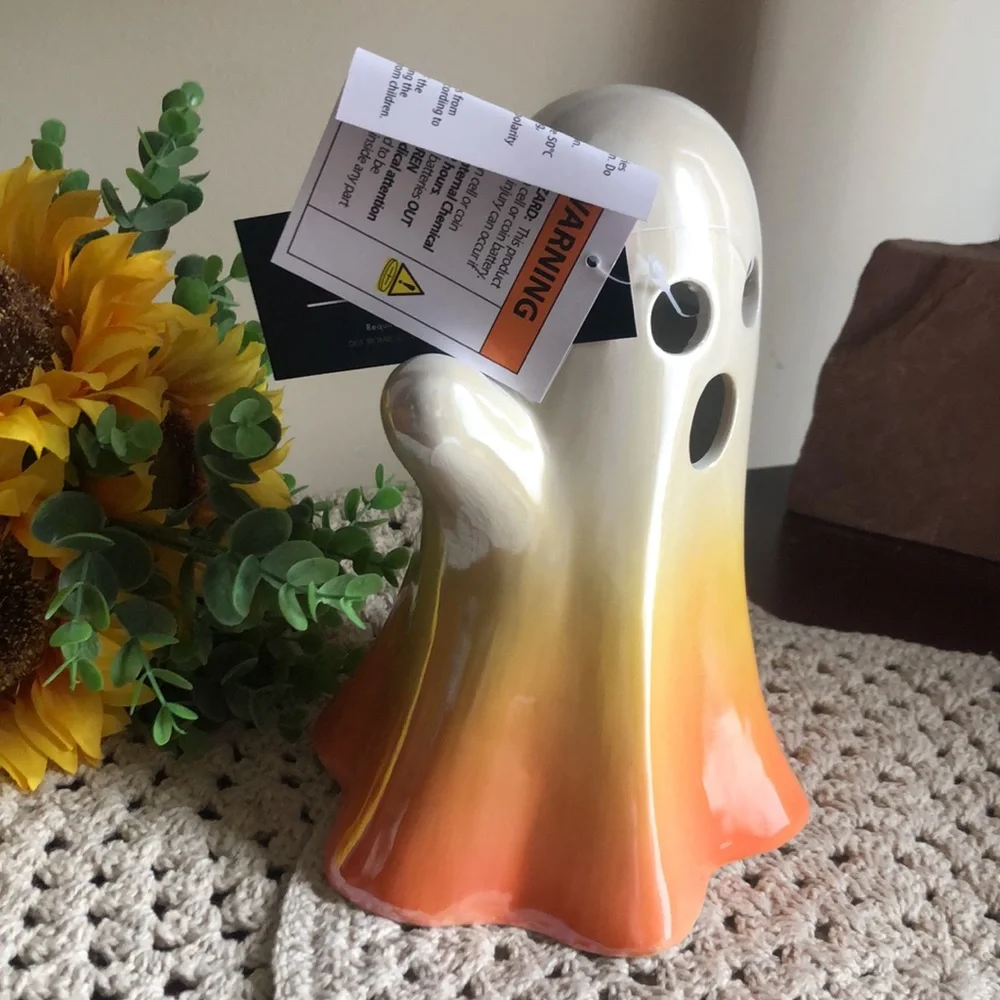Ceramic LED Ghost Decor - Picture 2 of 9